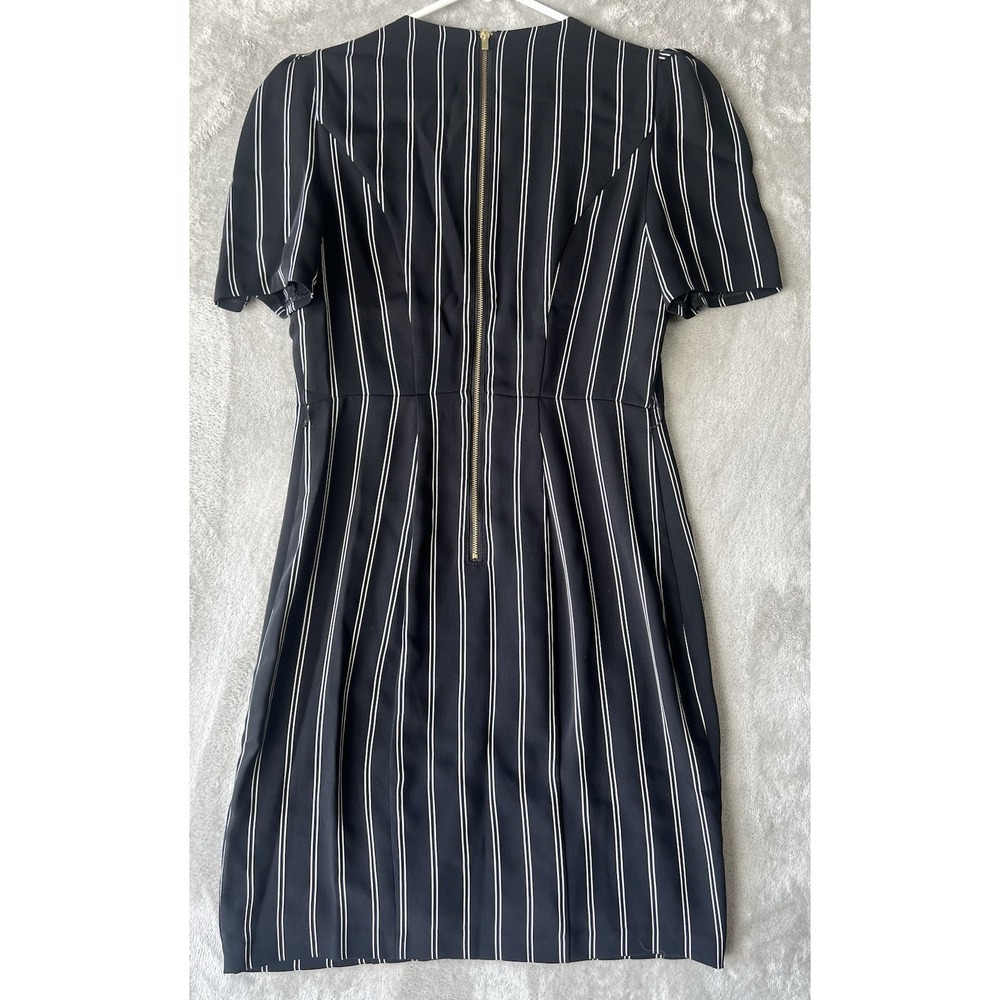 Express dress SZ 8 Black Pinstripe above Knee Length Dress short‎ sleeves - Picture 2 of 5